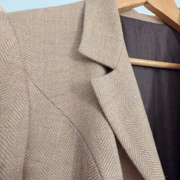 Vintage 1990s Custom Tailored Beige Wool Herringbone Blazer S/M - Picture 9 of 11